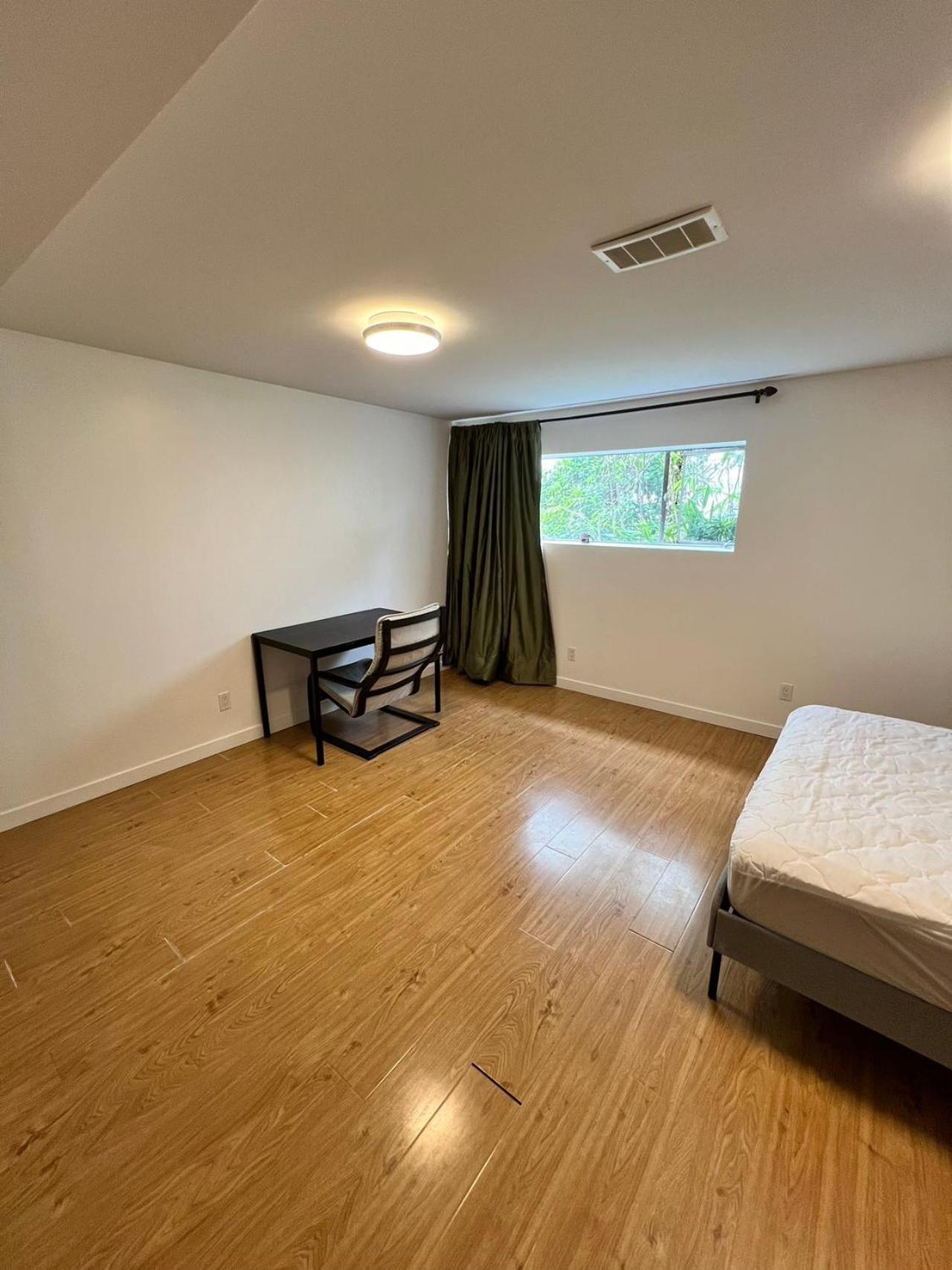 Green House In Vancouver West 외부 사진
